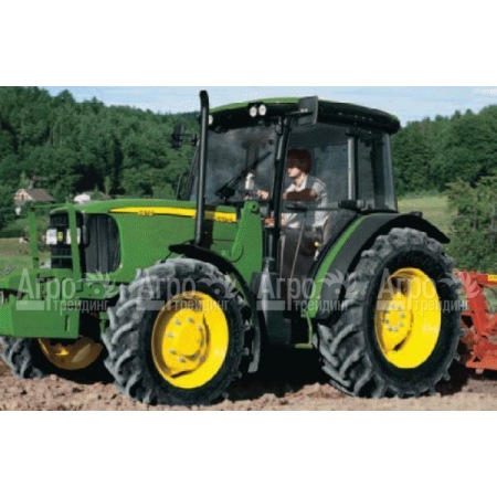 Многофункциональный минитрактор John Deere 5615 в Рязани